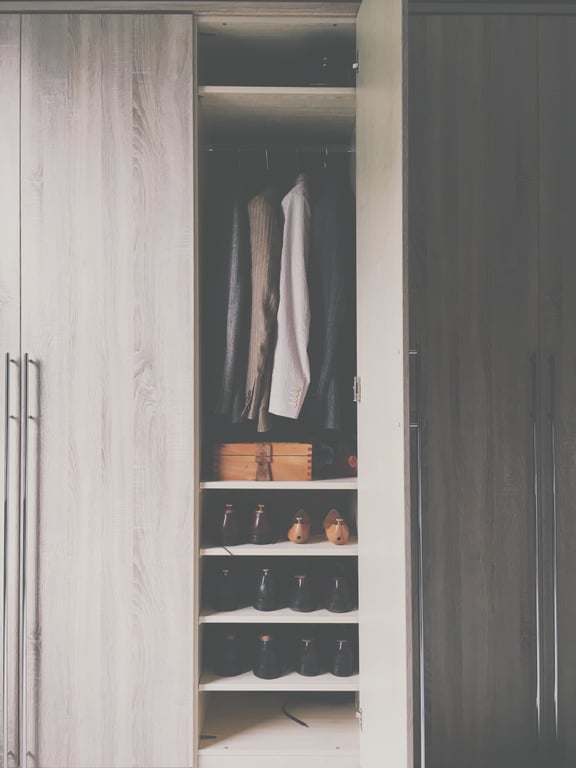 organized garage storage cabinets