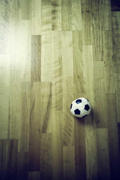 oak-look laminate flooring