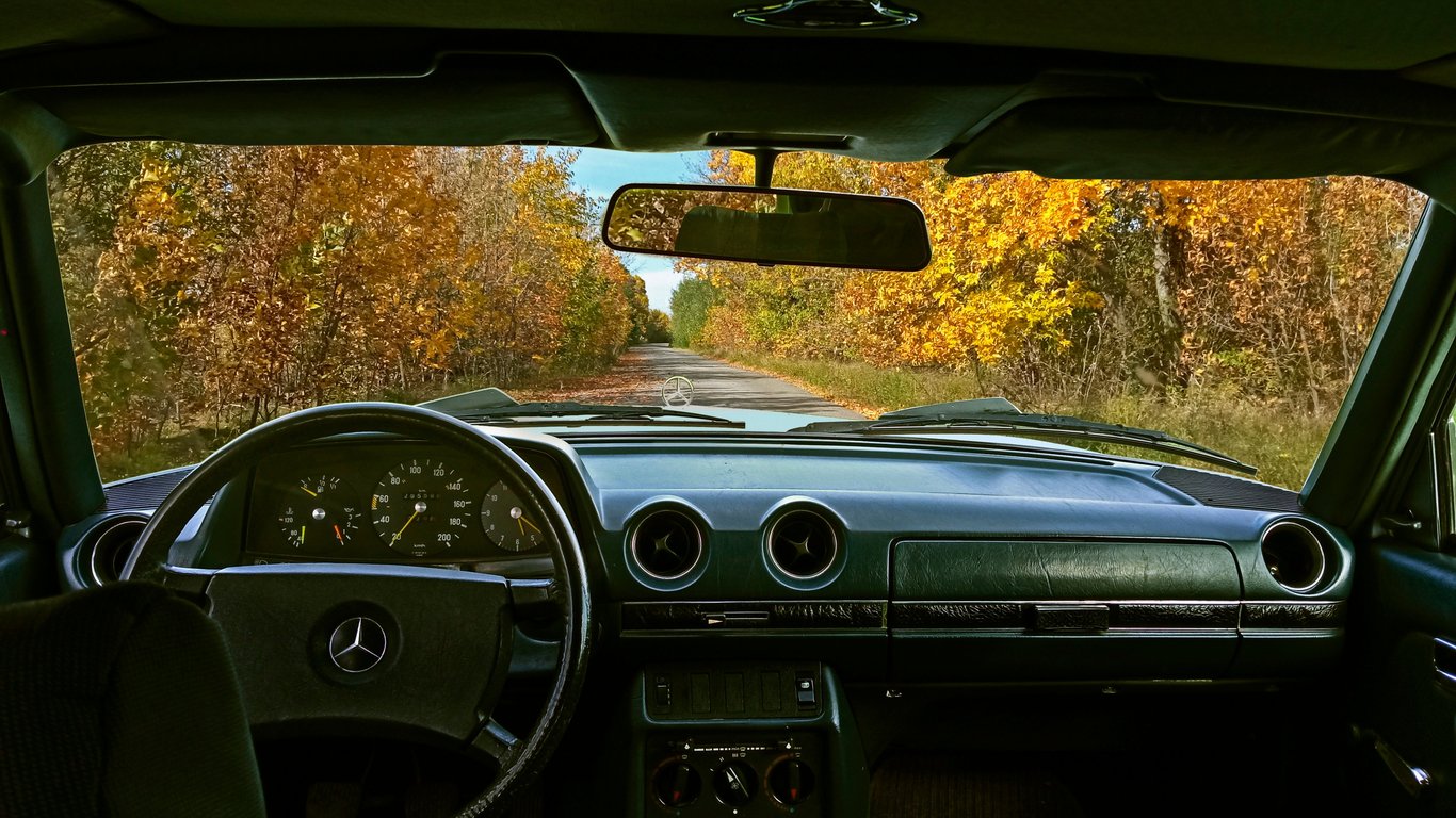 How to Sell an Old Car Without Leaving Money on the Table