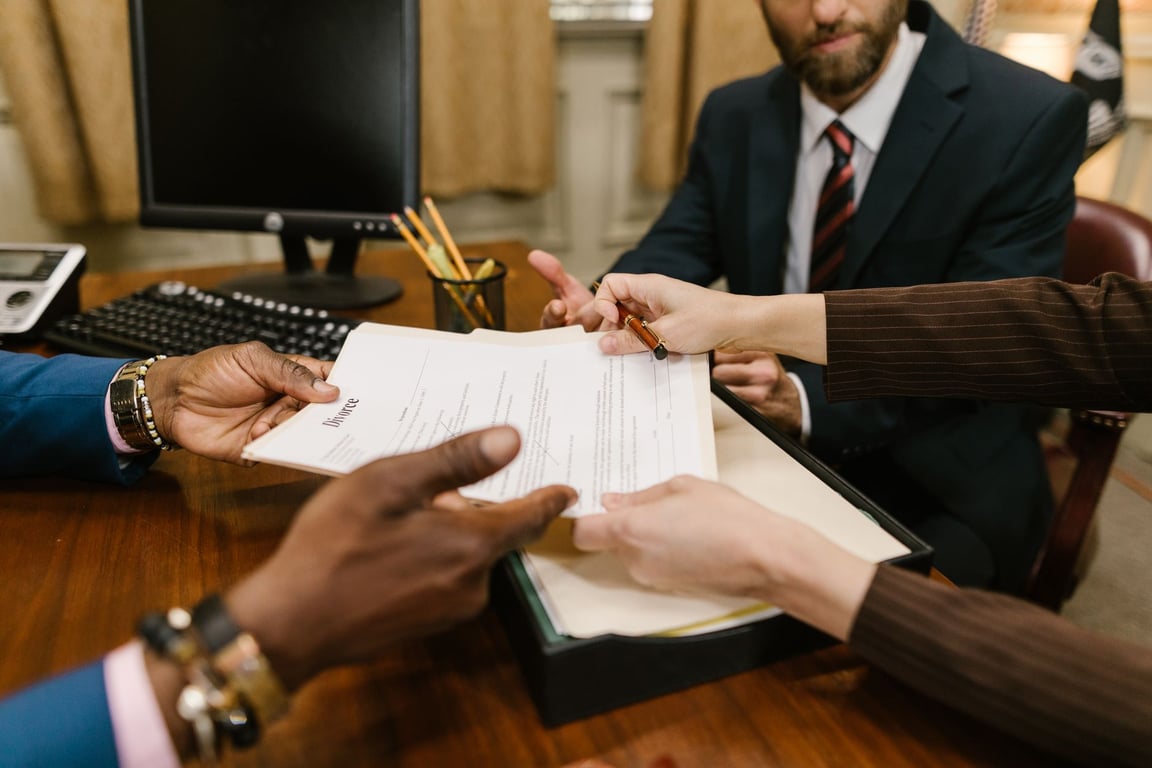 AC Unit Installation: What Homeowners Should Verify Before Signing a Contract