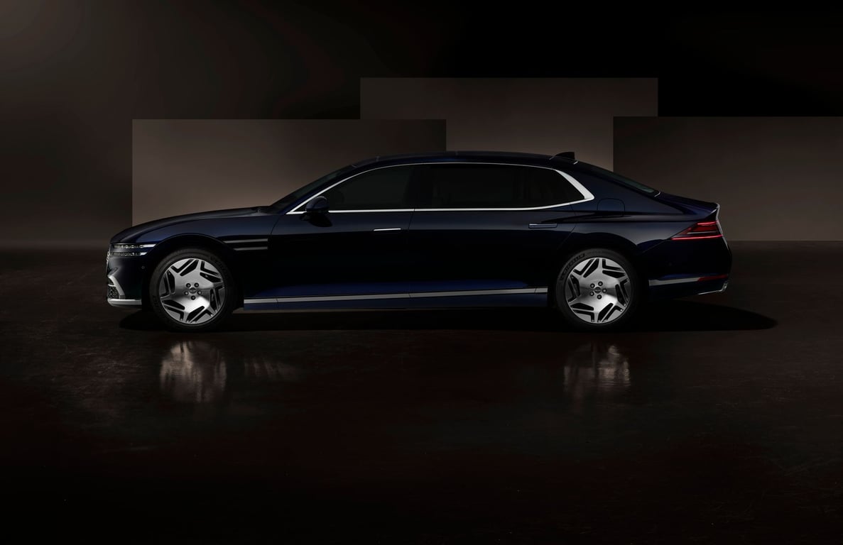 Luxury Electric Cars: What Premium EV Buyers Should Compare Before Choosing