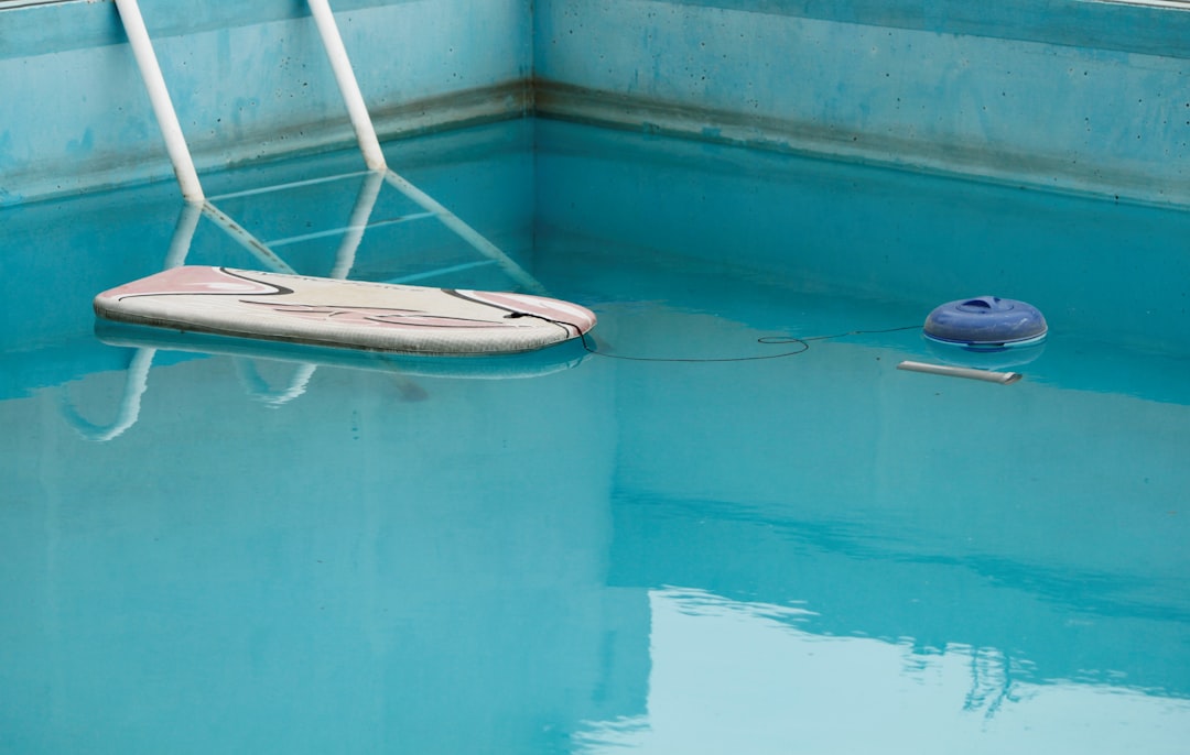 Cheap Pool Cleaners: How to Find Value Without Sacrificing Performance