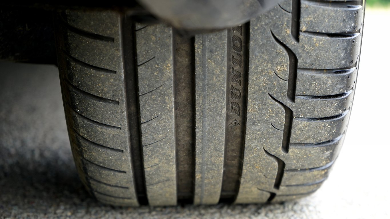 car tire replacement