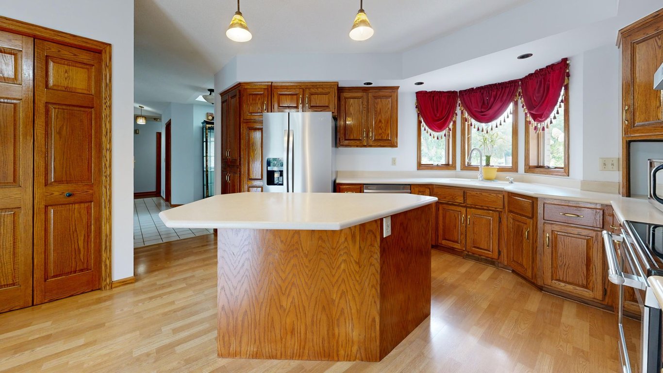 Kitchen and Bath Remodeling Contractors Near Me: How to Compare the Right Pros