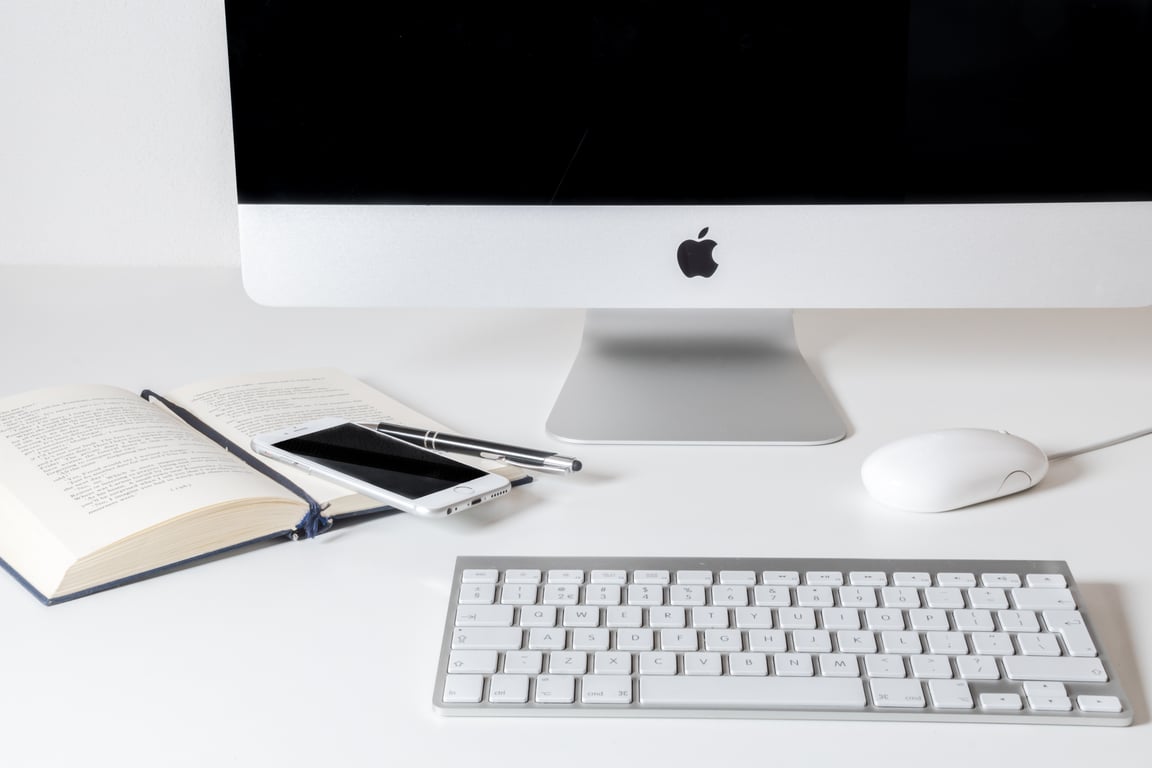 IT support technician workstation