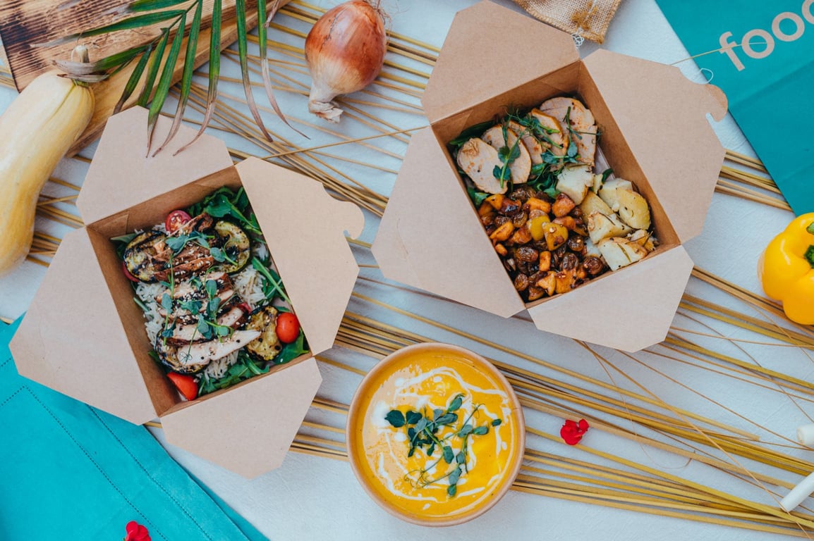 Macro Meal Prep for Food Trailers: Build a Menu That Balances Nutrition and Speed
