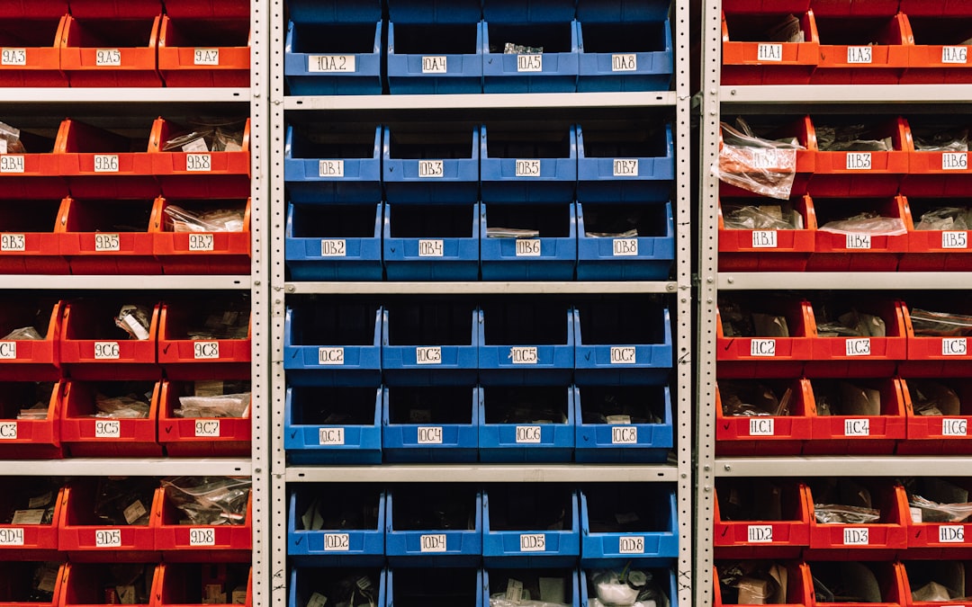 Industrial Racking Solutions: How to Choose the Right System for Warehouse Efficiency