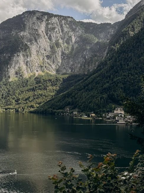 Image describing Unlock 2025s Best iPhone RTS Strategies Now!