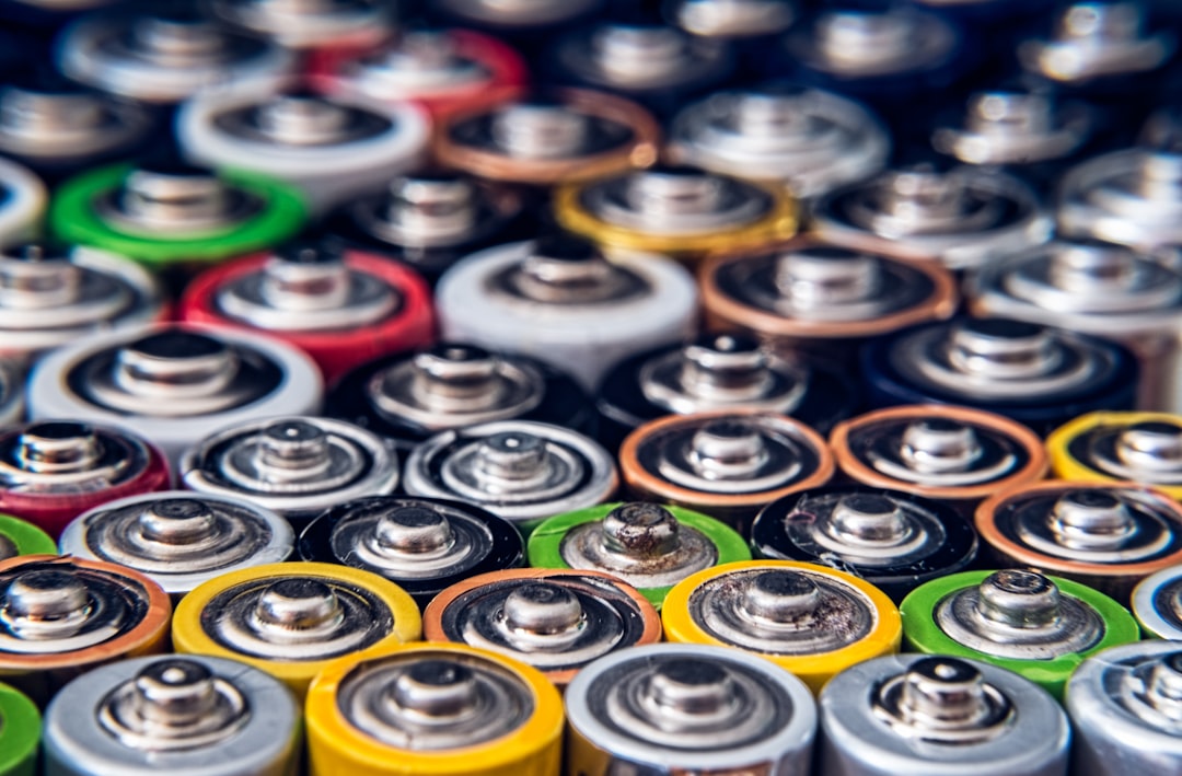Battery Storage: A Homeowner’s Guide to Solar Backup, Costs and Sizing