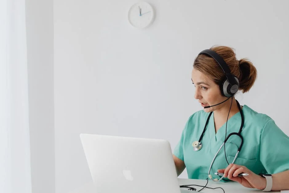 Image describing Best Online Medical Assistant Programs for 2025!