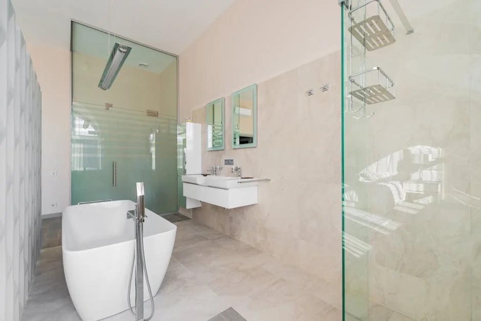 "Checklist of essential tips for appealing to real estate investors from the article 'Top 7 Ways to Attract Real Estate Investors Now!'"
