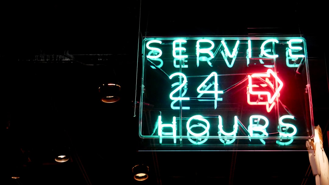 24 Hour Roadside Tire Service Near Me: What to Ask Before Help Arrives