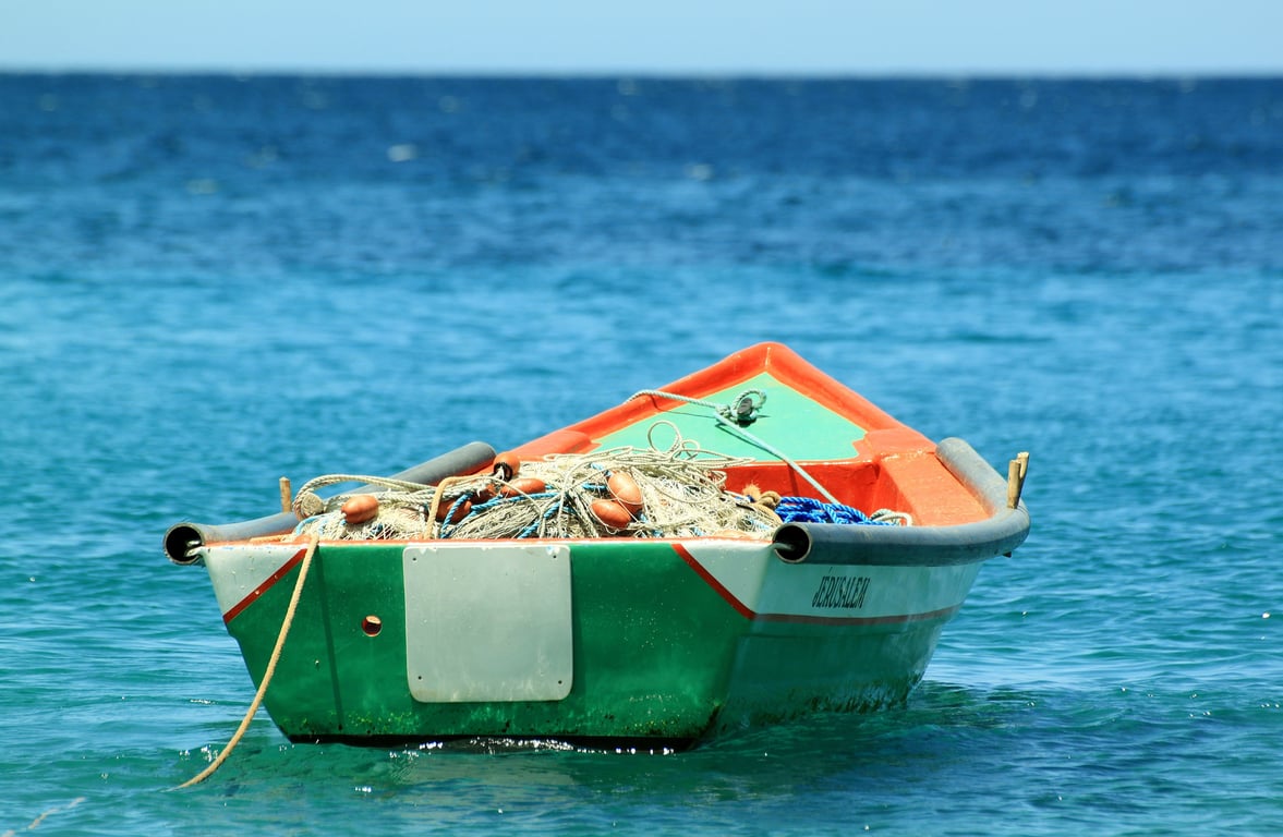 deep sea fishing charter boat