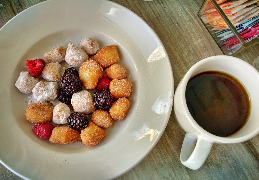 donut food trailer