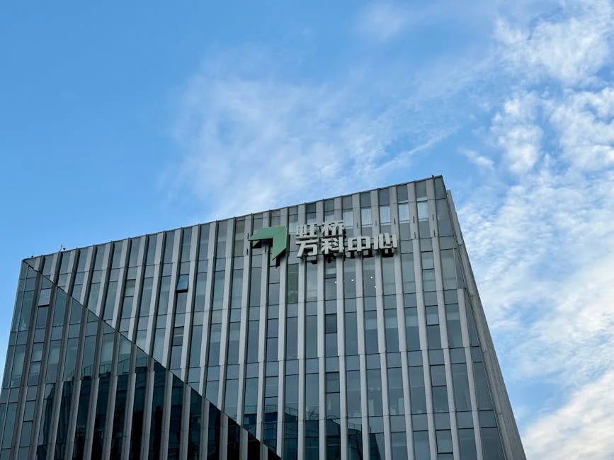 Image describing How to Pick the Best Fidelity REIT Now in 2026?