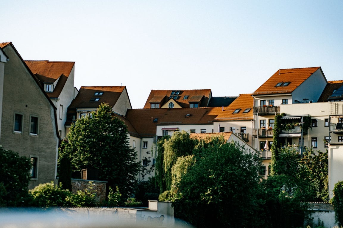 Emergency Roof Repair Near Me: How to Find a Qualified Local Roofer Fast