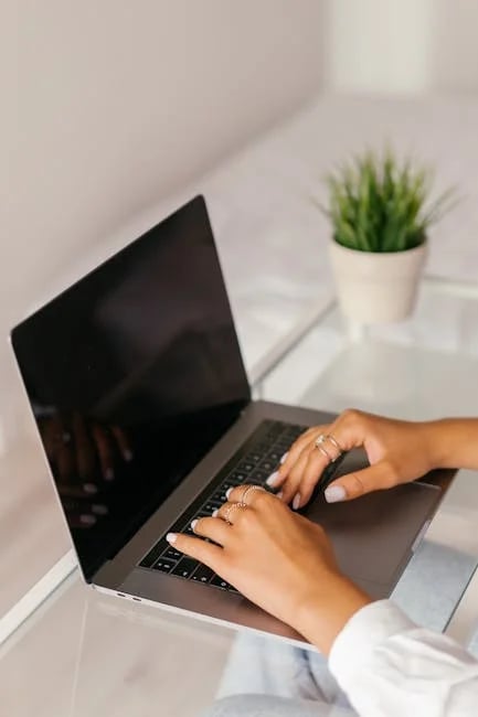 Image describing Top 10 Online Jewelry Stores You Must Visit in 2025!