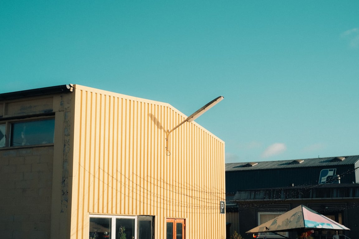Small Warehouse Space for Rent: How to Choose the Right Fit for Your Business