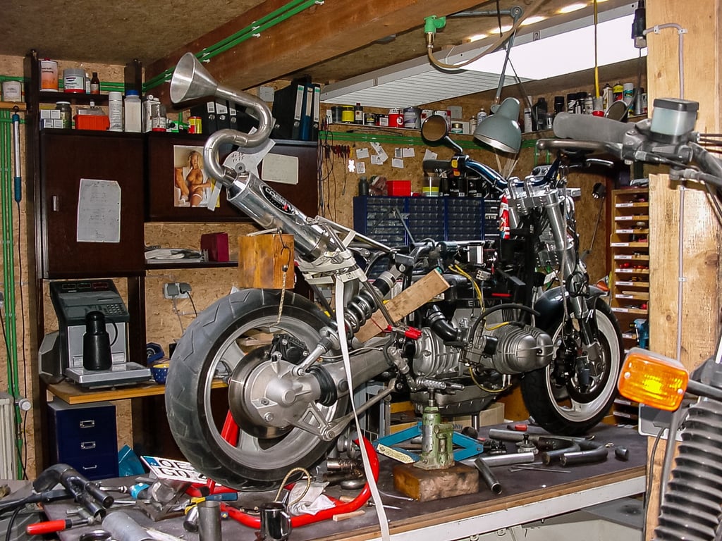 BMW repair shop