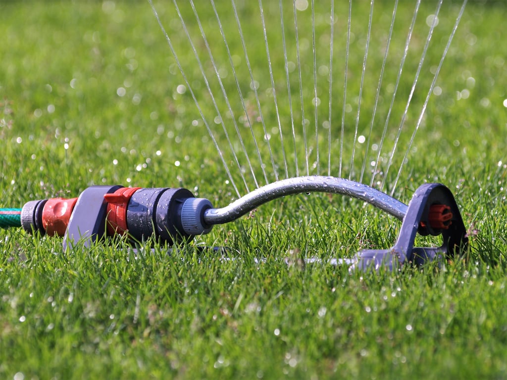 lawn sprinkler head