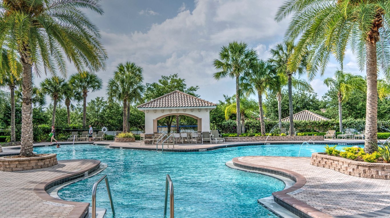 Above Ground Pool Maintenance Near Me: How to Choose a Reliable Local Service