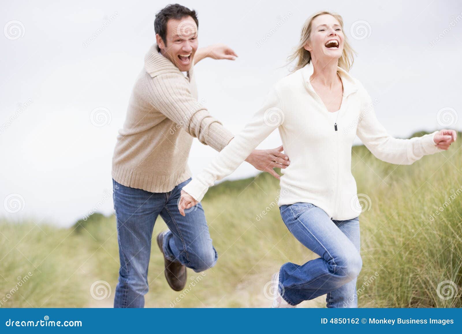 10 Subtle Ways to Make Him Chase You Again