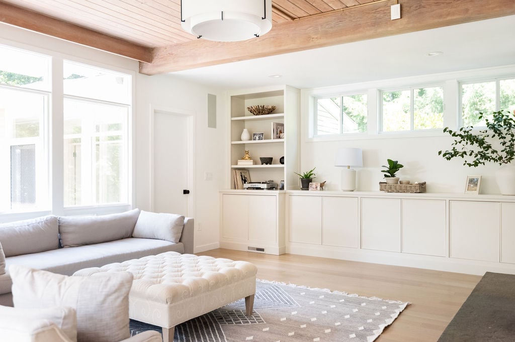 25 Family Room