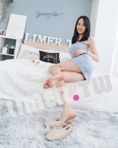 Limerence 素人稀有資源 Sammy 嫩足玩弄 穆勒鞋 145p+14min 4K影片