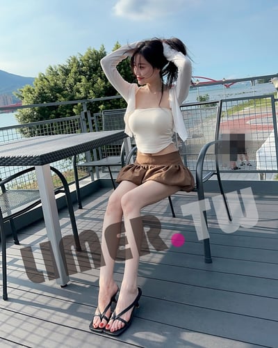 Limerence 語葳 ⋆ Jaly 腳趾控 福音 紅色美甲 x 腳背圖騰彩繪🦶🖌️13min 4K影片