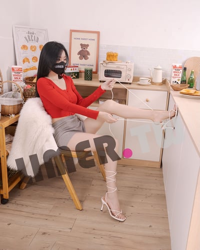 Limerence 語葳 ⋆ Jaly 3D 特輯 美腳直接對你貼臉挑逗😈 90p+9min 4K影片