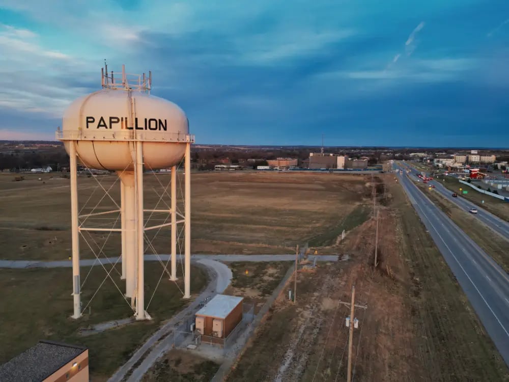 Papillion water tower with Highway 370 in the background