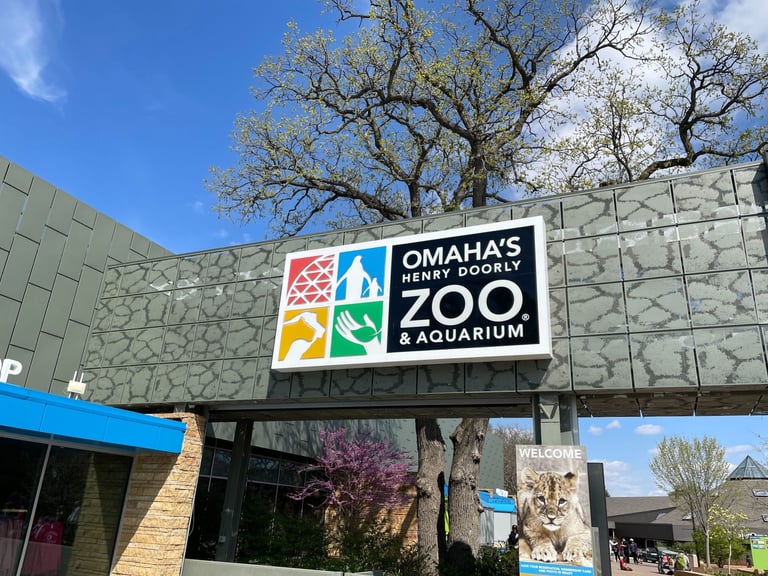 A Local’s Guide to Omaha’s Henry Doorly Zoo 2023