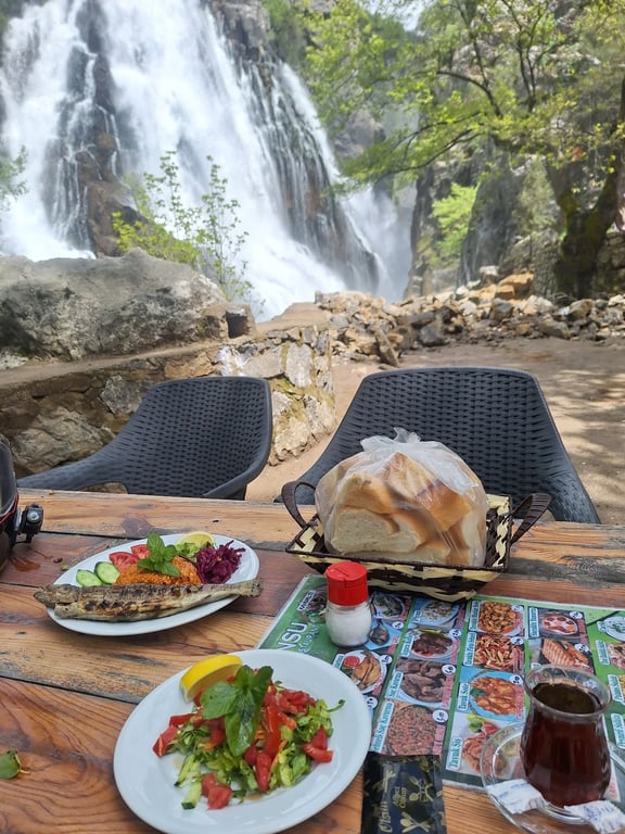 Uçansu Camping Restaurant