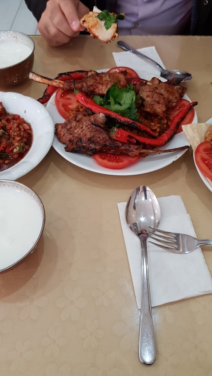 Şirin Urfam Ciğer Şiş Kebap Salonu Mustafa Usta