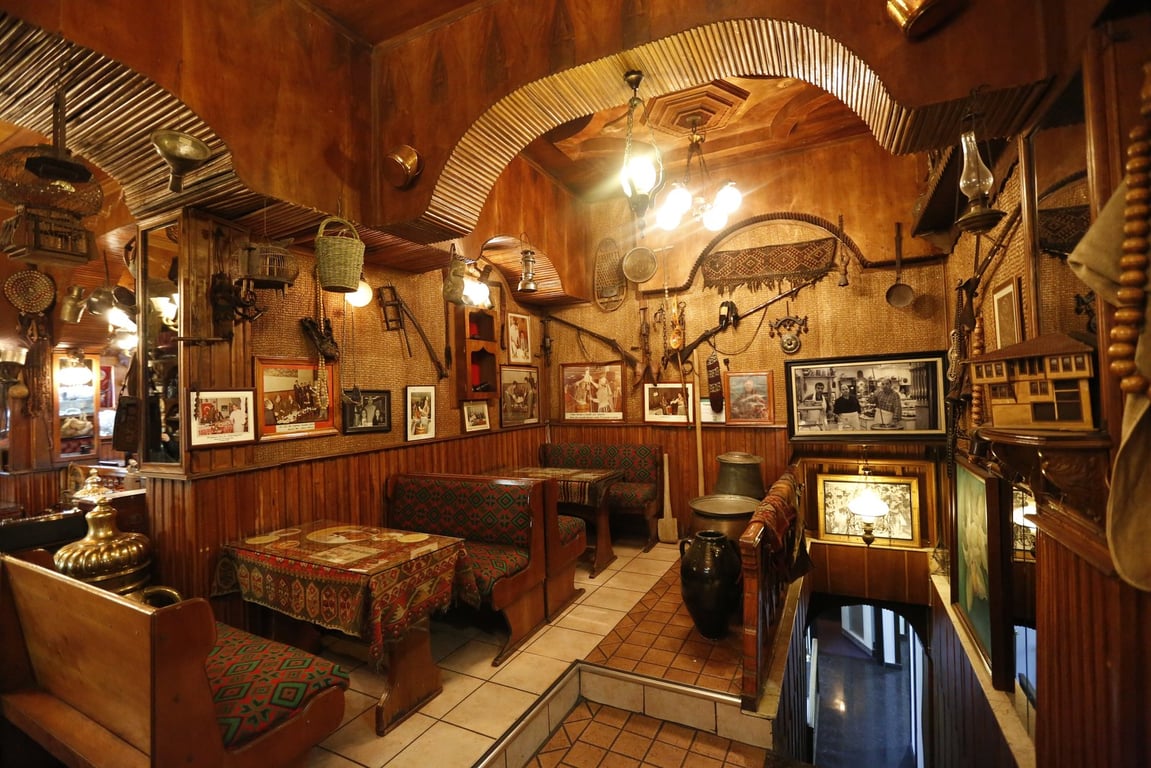 Yaşar Pastanesi