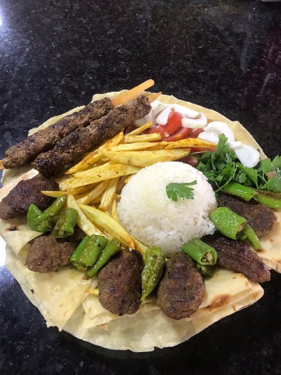 No 57 Ayancık Cafe & Restoran