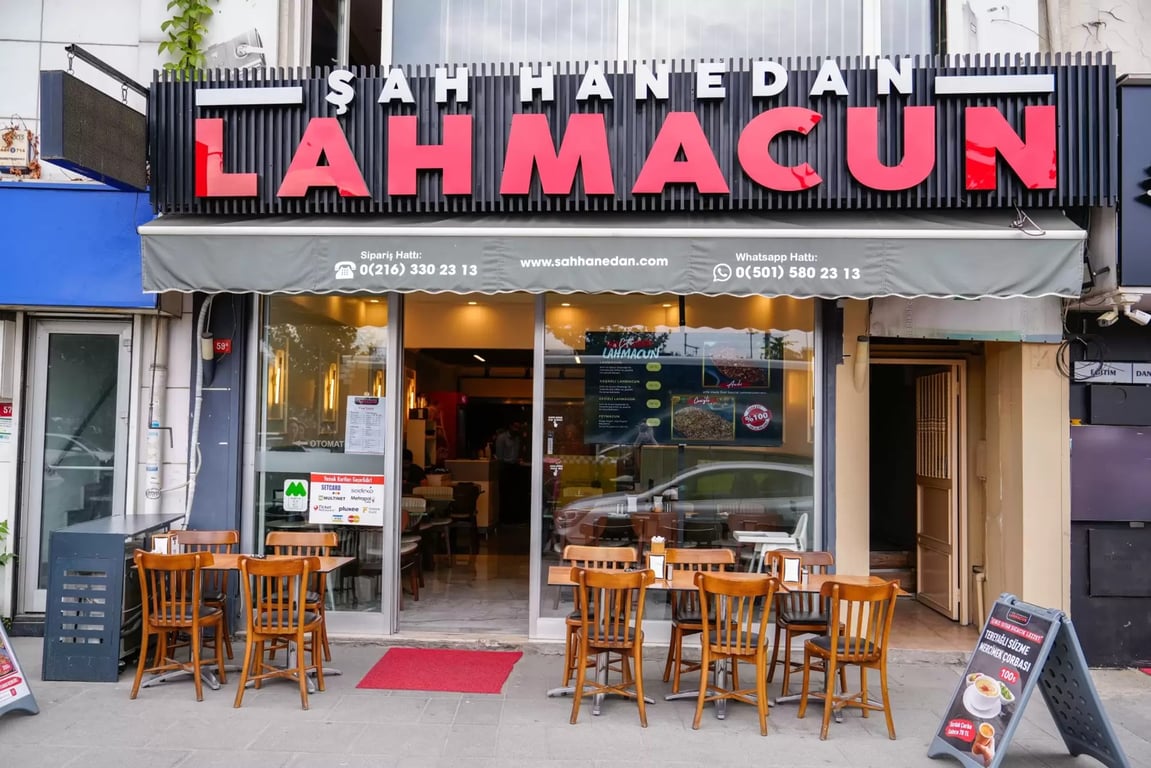 Şah Hanedan Lahmacun ve Kadıköy Gece Dönercisi