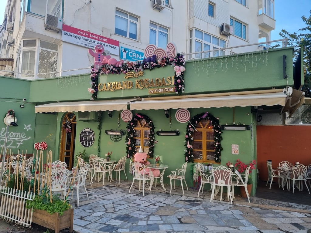Cakeland Kuşadası