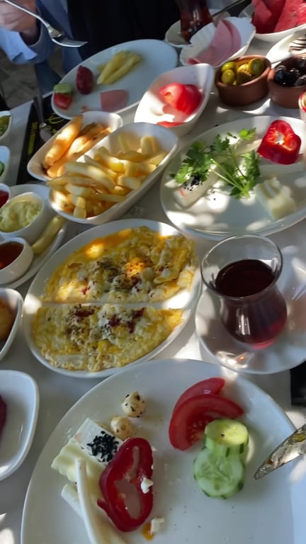 Patika Cafe & Restaurant