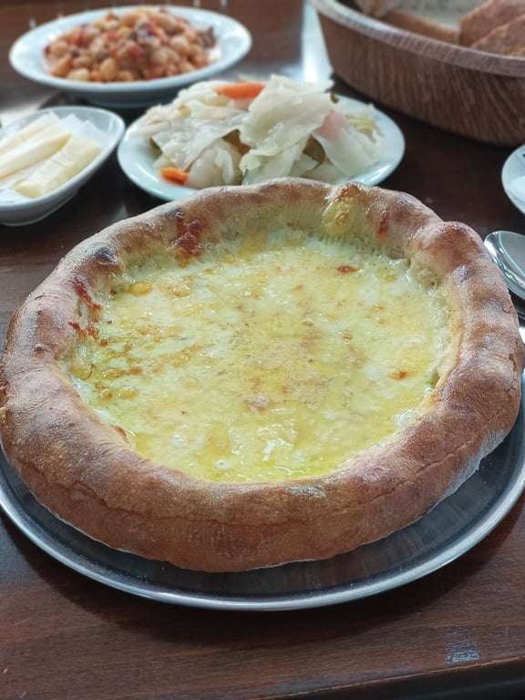 Bekiroğulları Karadeniz Pide Salonu