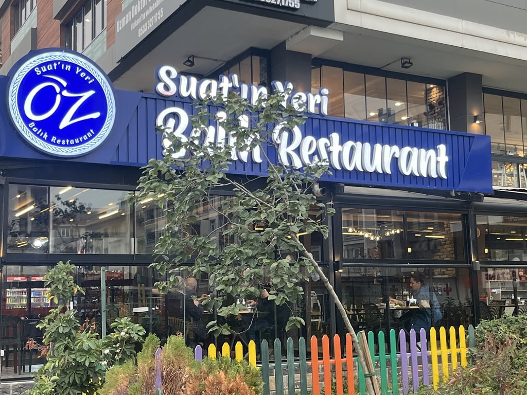 Suat'ın Yeri Öz Balık Restaurant