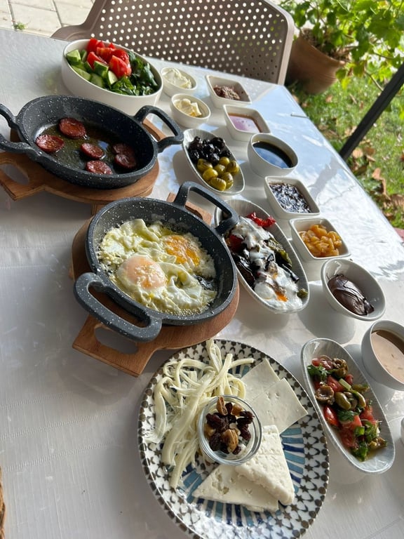 Kasabada Kahvaltı