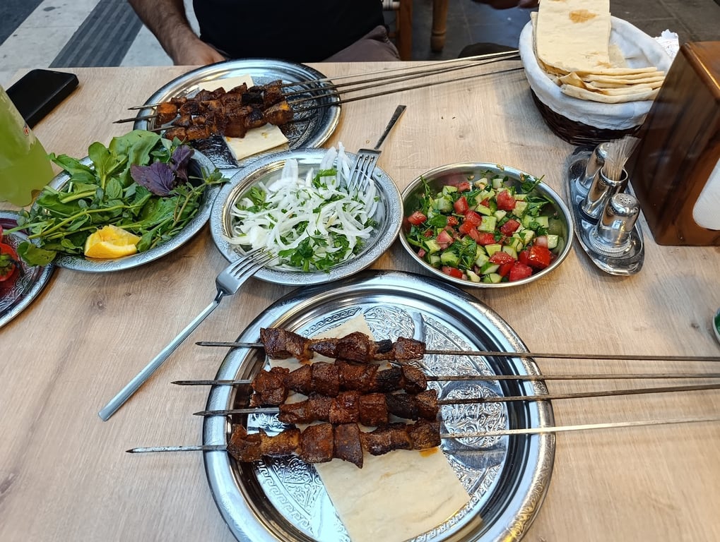 Ciğerci Neşet Usta