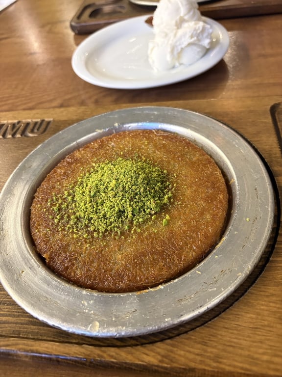 Kadayıfçı Murat Usta
