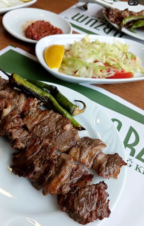 Arzum Cağ Kebabı