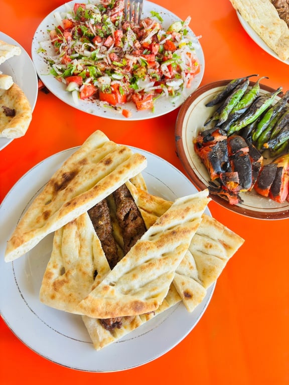 Şen Kebap Salonu