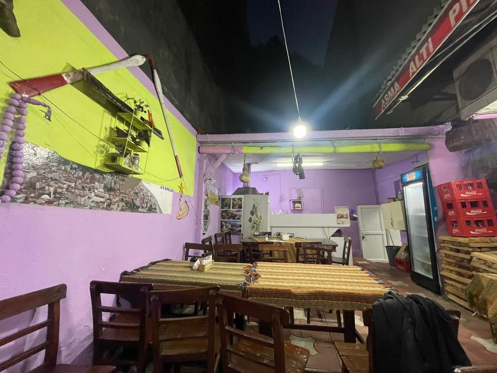 Asmaaltı Pide Kofte Salonu