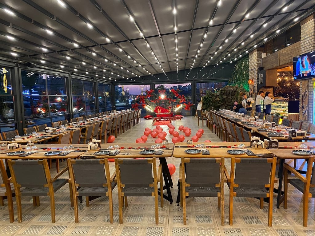 Kmu Mehmet Usta — Foto 3