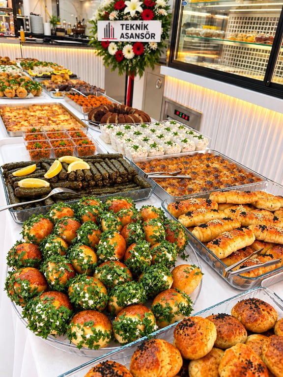 Emine Sultan Kahvaltı ve Meze