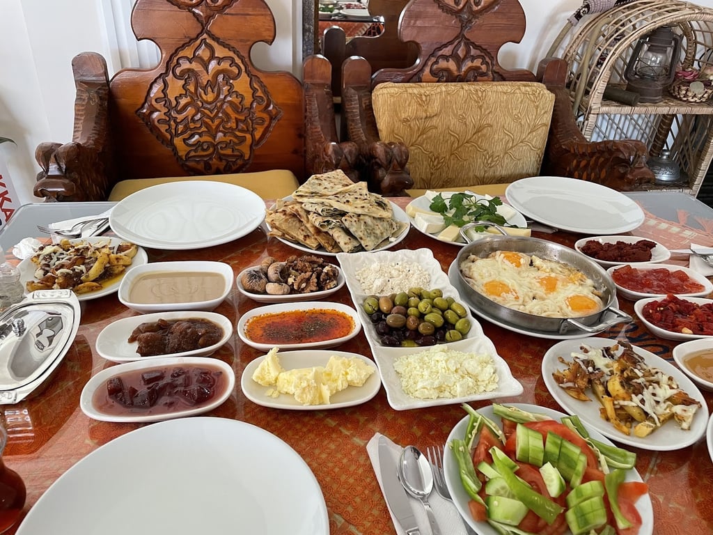 İltur Kahvaltı Bahçesi
